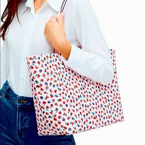NWT. ♠️ Kate Spade Tote: Shore Street Roses